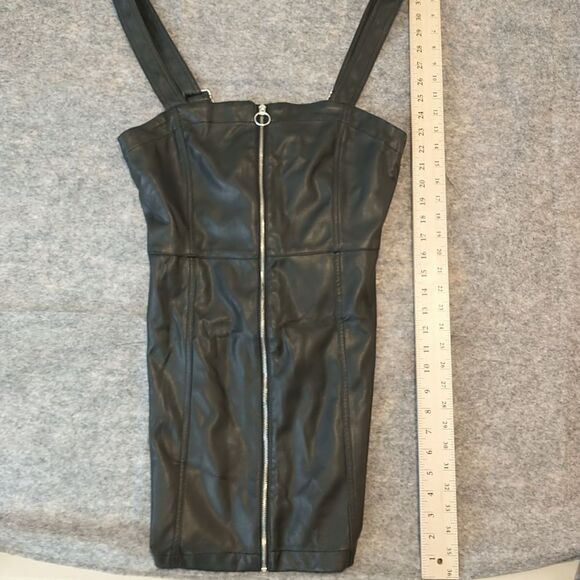 LOVE TREE Biker Look Faux Leather Mini Dress Medium. Condition is Pre-own - Picture 2 of 8
